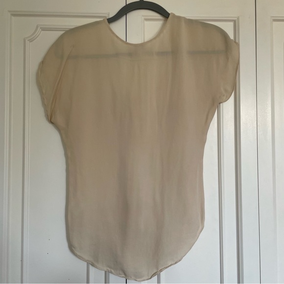 Aritzia Babaton Silk Top - Picture 3 of 4